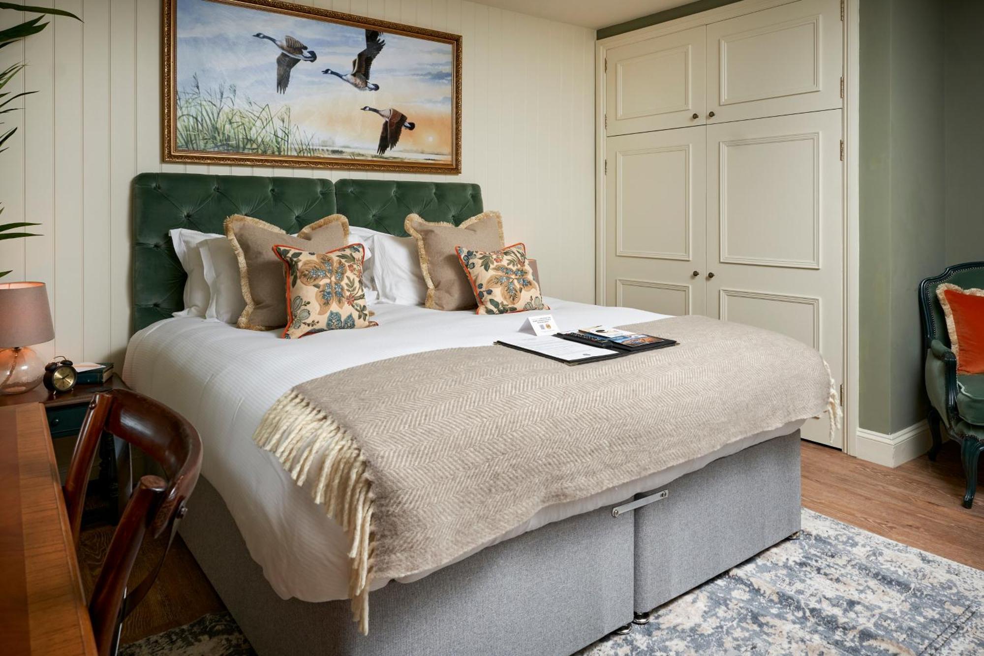 The Trout At Tadpole Bridge Hotel Faringdon Eksteriør billede